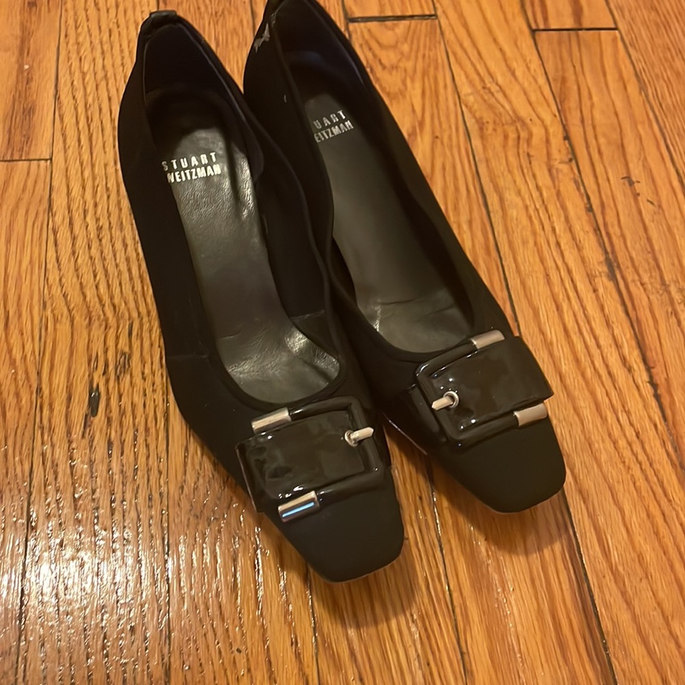 Stuart Weitzman Gorgeous Black Heels With Buckle - image 6